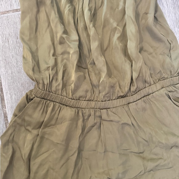 Nation silky green jumpsuit - Picture 5 of 10